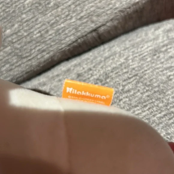 Rilakkuma Plush Bear with Strawberry - Picture 3 of 3